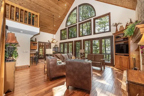7721 Tomahawk Trail Woodruff WI 54568