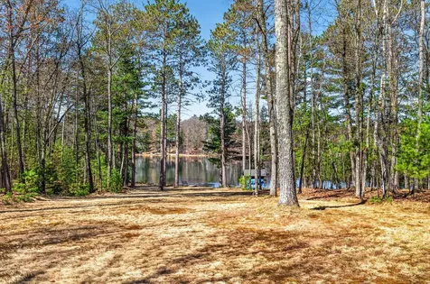 1289 Gerri Court Woodruff WI 54568