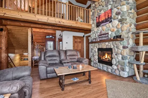 1289 Gerri Court Woodruff WI 54568