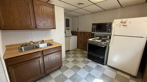 E5663 Newport Street Ironwood MI 49938