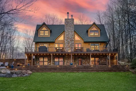 4755 Grand View Drive Eagle River WI 54521