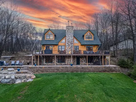 4755 Grand View Drive Eagle River WI 54521