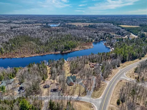 4755 Grand View Drive Eagle River WI 54521