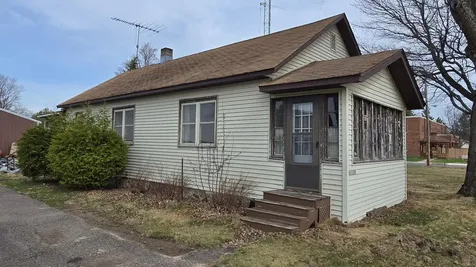 N11238 Antigo Street Elcho WI 54428