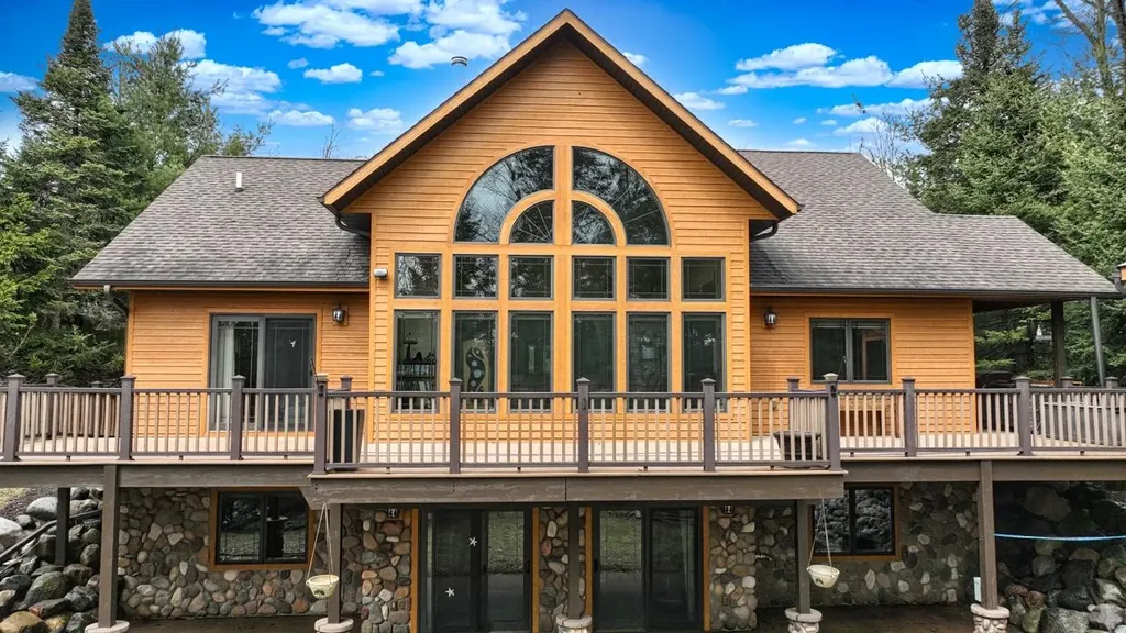 6529 Garrett's Trail Rhinelander WI 54501