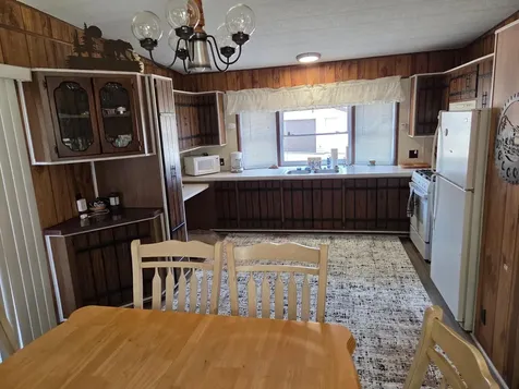 11537 Kalies Shady Lane Crivitz WI 54114