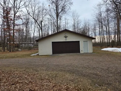 11537 Kalies Shady Lane Crivitz WI 54114