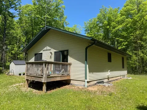10662 Highway 139 Argonne WI 54511