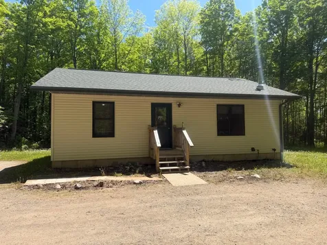 10662 Highway 139 Argonne WI 54511