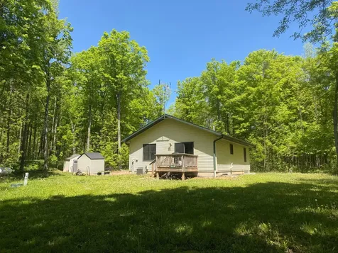 10662 Highway 139 Argonne WI 54511