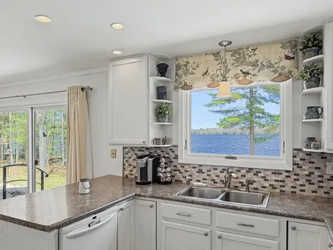 1788 Meta Lake Road Eagle River WI 54521