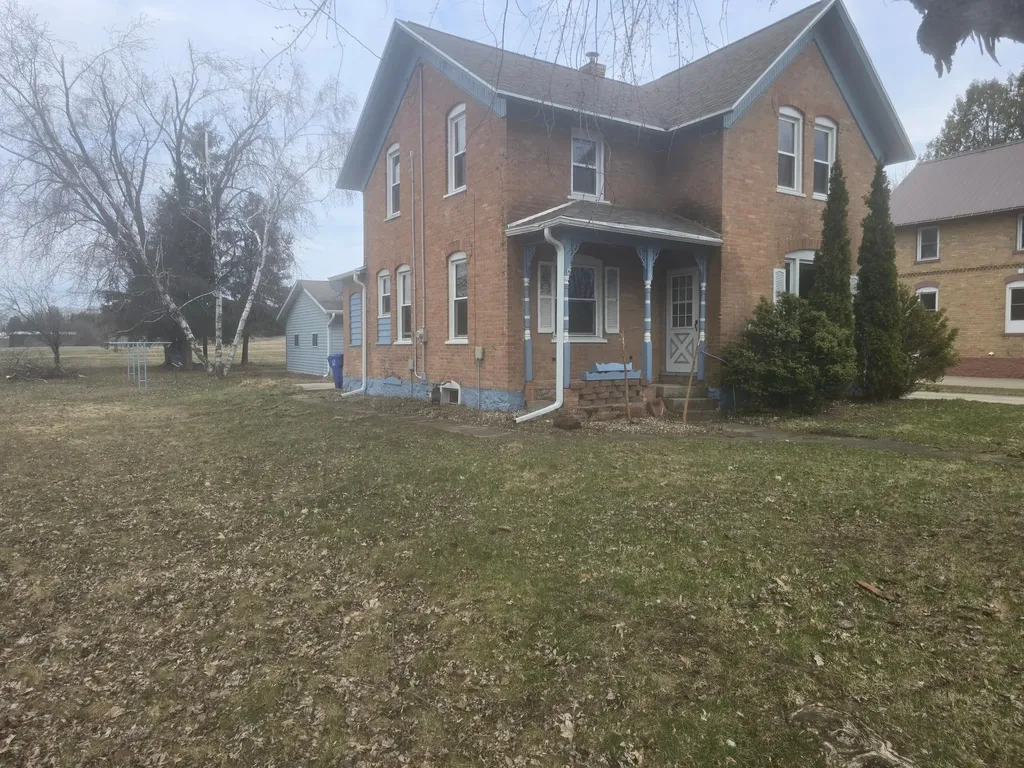 119 Park Street E Bonduel WI 54107