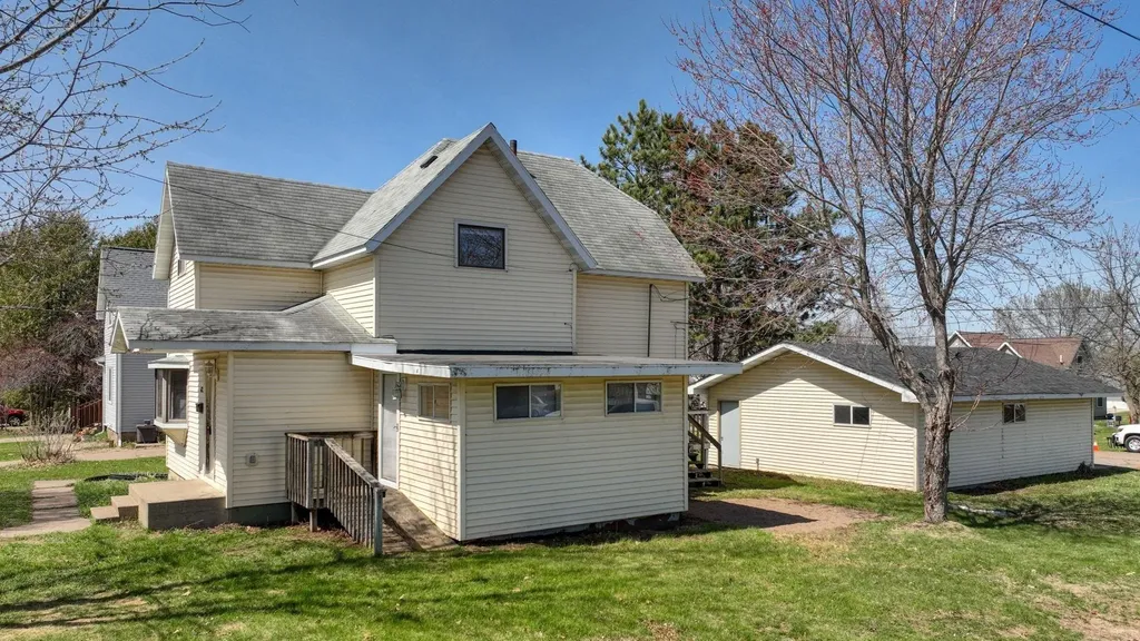 623 Miner Avenue Ladysmith WI 54848