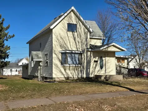 623 Miner Avenue Ladysmith WI 54848