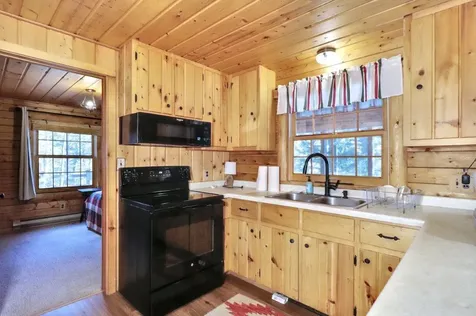 18751 Big Lake Road Watersmeet MI 49969