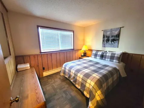 11923 Meadow Lane Upson WI 54565