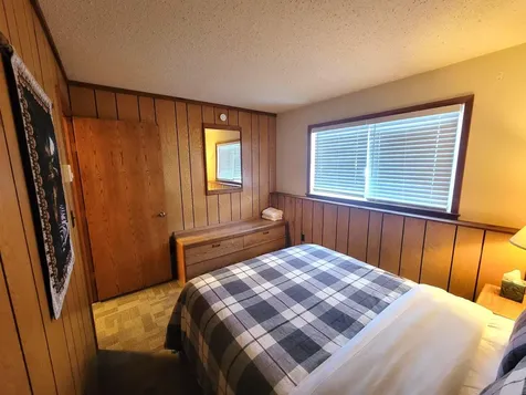11923 Meadow Lane Upson WI 54565