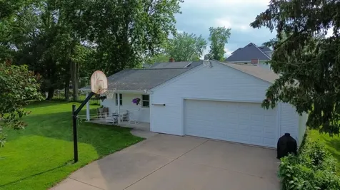 1230 N Superior Street Antigo WI 54409