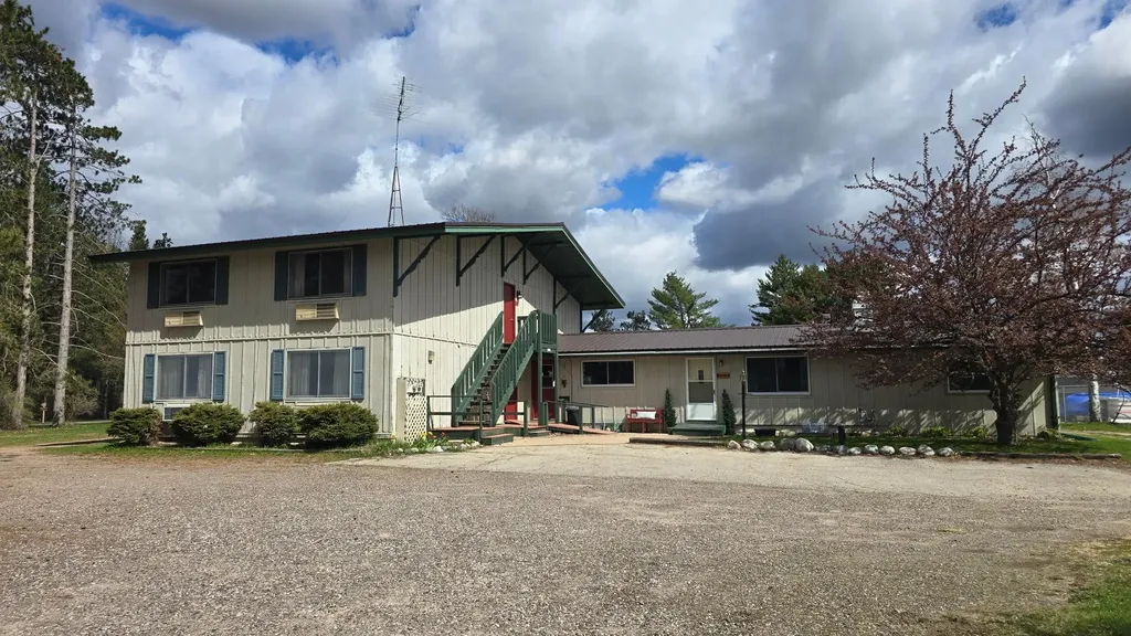 17795 Fernwood Drive Townsend WI 54175