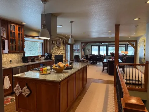 8909 Minch Drive W Minocqua WI 54548
