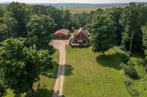 9327 Strong Road Argonne WI 54511
