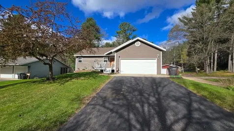 634 Roosevelt Street Tomahawk WI 54487
