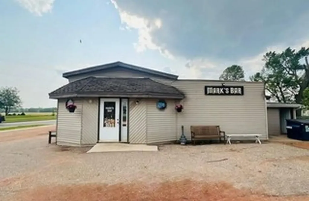 211402 Highway 49 WI 54429