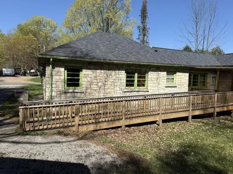 7892 Old 101 Road Armstrong Creek WI 54103