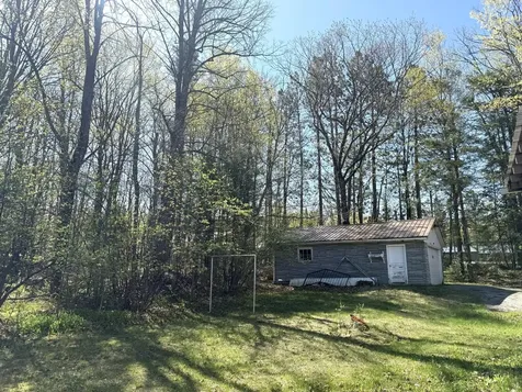 7892 Old 101 Road Armstrong Creek WI 54103