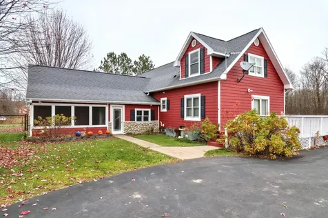 14469 River Road N Hurley WI 54534