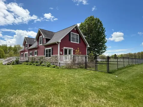 14469 River Road N Hurley WI 54534