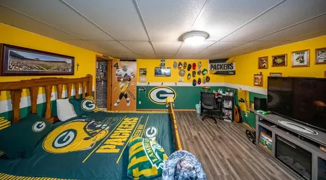 N22791 Carpenter Road Niagara WI 54151