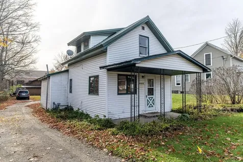 W10675 Enterprise Lake Road Elcho WI 54428