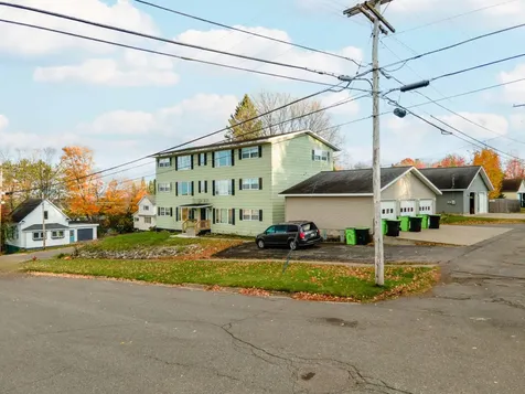 401 Marquette Avenue Crystal Falls MI 49920