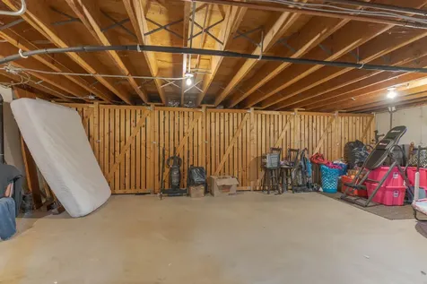 401 Marquette Avenue Crystal Falls MI 49920