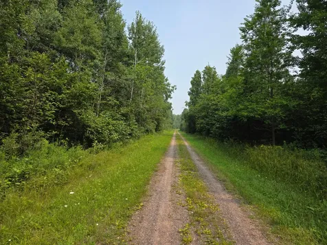 OFF Highway M28 Bruce Crossing MI 49912