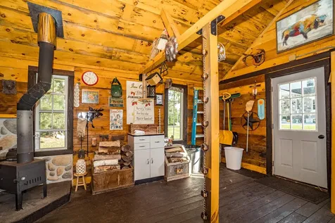 12248 Dupont Road Hurley WI 54534