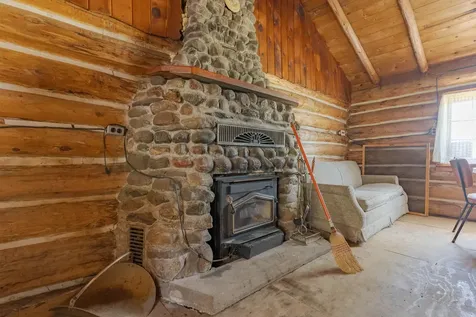 152 Jarvi Road Crystal Falls MI 49920