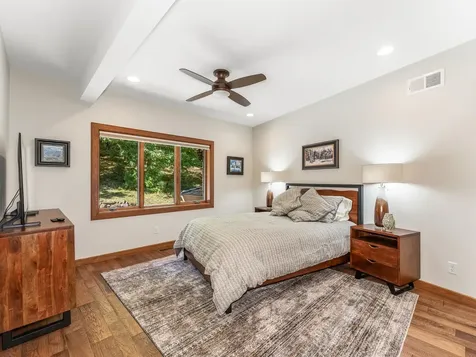 1612 Mckinley Blv Eagle River WI 54521