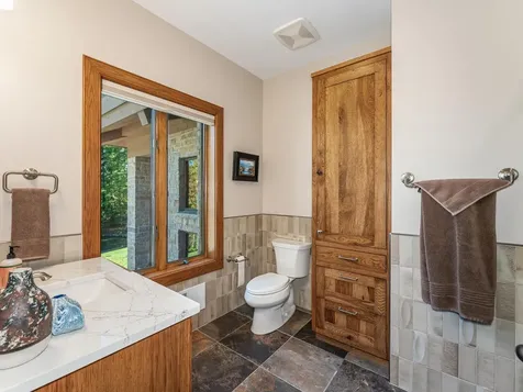 1612 Mckinley Blv Eagle River WI 54521