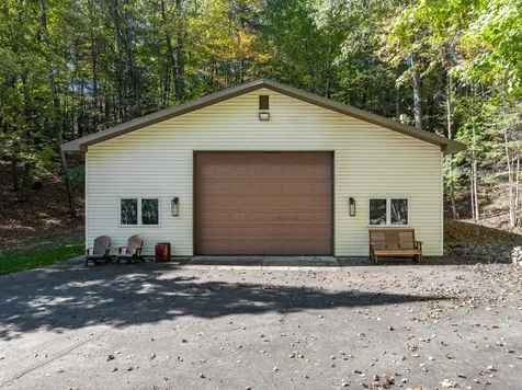 1612 Mckinley Blv Eagle River WI 54521