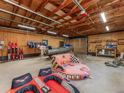 1612 Mckinley Blv Eagle River WI 54521