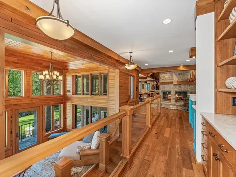 1612 Mckinley Blv Eagle River WI 54521