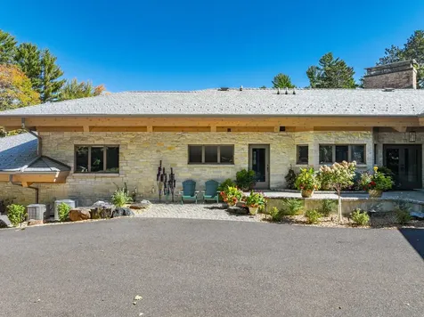 1612 Mckinley Blv Eagle River WI 54521