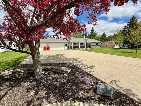 1908 1st Avenue Antigo WI 54409