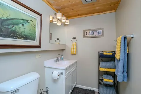 9014 North Star Road Winchester WI 54557