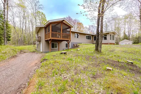 9014 North Star Road Winchester WI 54557