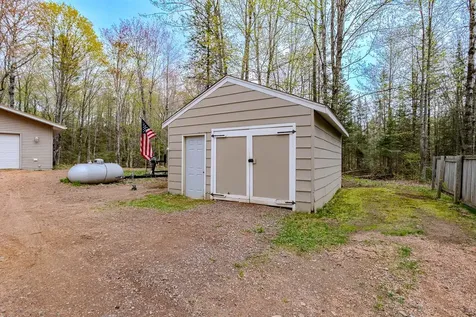 9014 North Star Road Winchester WI 54557
