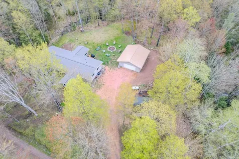 9014 North Star Road Winchester WI 54557