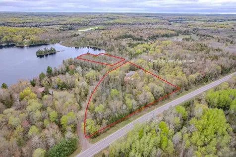 9014 North Star Road Winchester WI 54557